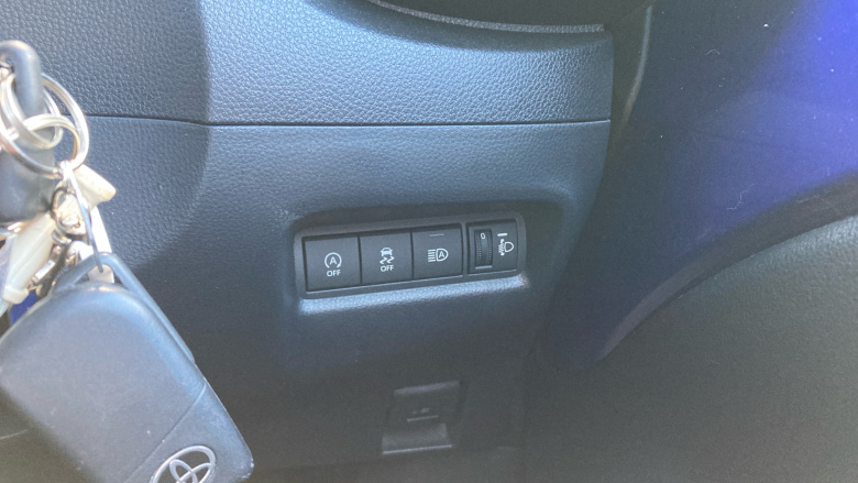 Toyota Aygo X 1.0 VVT-i Edge 5dr Petrol Hatchback